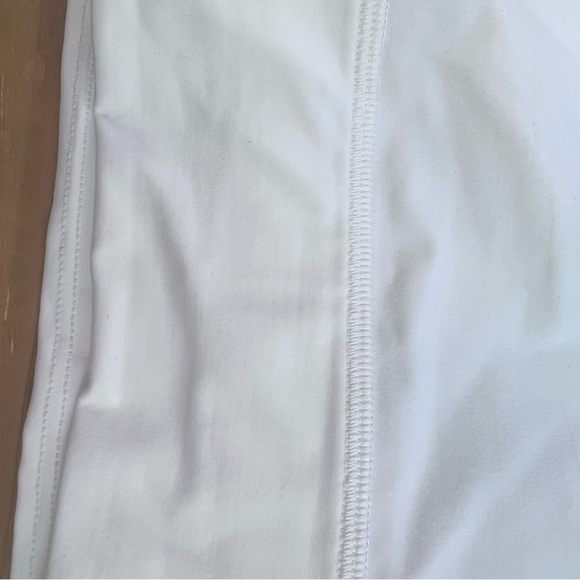 Lululemon Energy Longline Bra - white - 10 - NWT - Picture 14 of 14